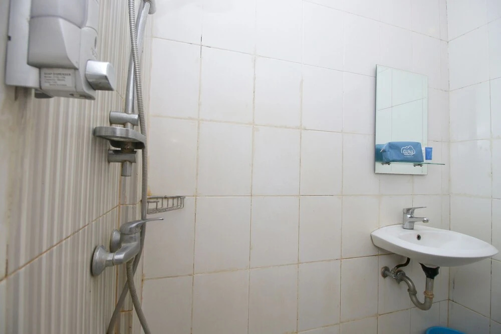 Airy Cihapit Riau Martadinata 191 Bandung