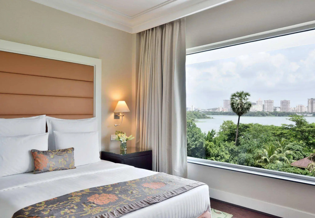 Marriott Executive Apartment - Lakeside Chalet, Mumbai