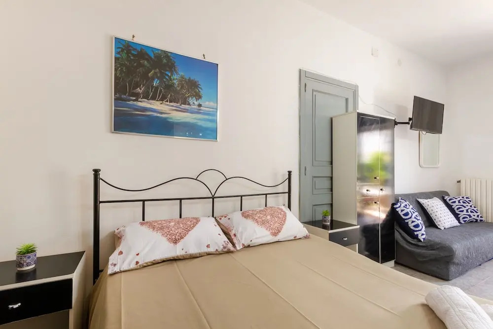 Air-conditioned Studio Near the Sea With Wi-fi Garden and Bike