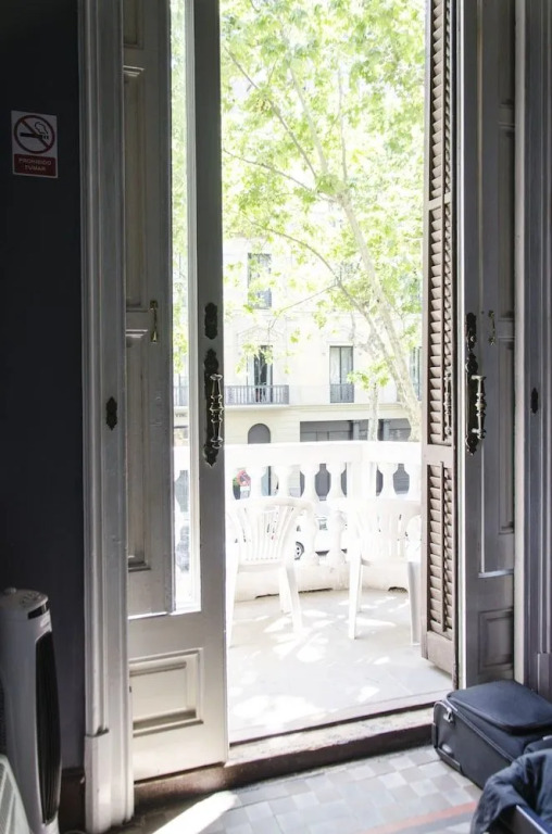 Bed & Art Barcelona