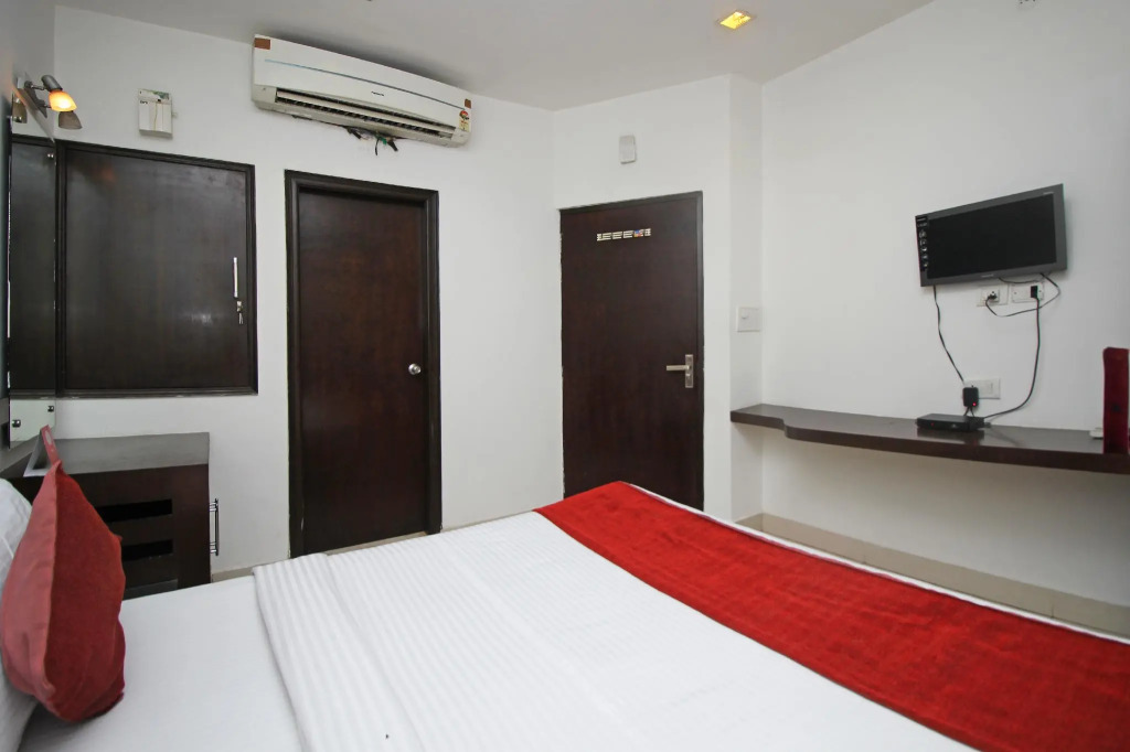 OYO 2659 Hotel Taj Prince