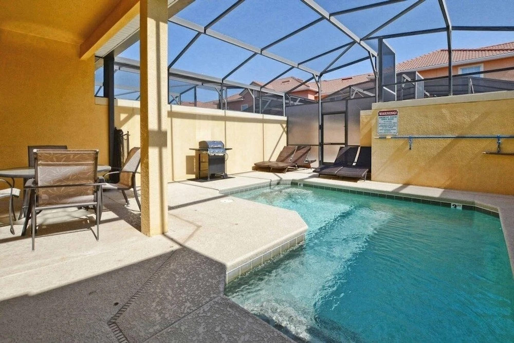 Paradise Palms- 4 Bed Townhome W/splashpool-3057pp 4 Bedroom Townhouse by RedAwning
