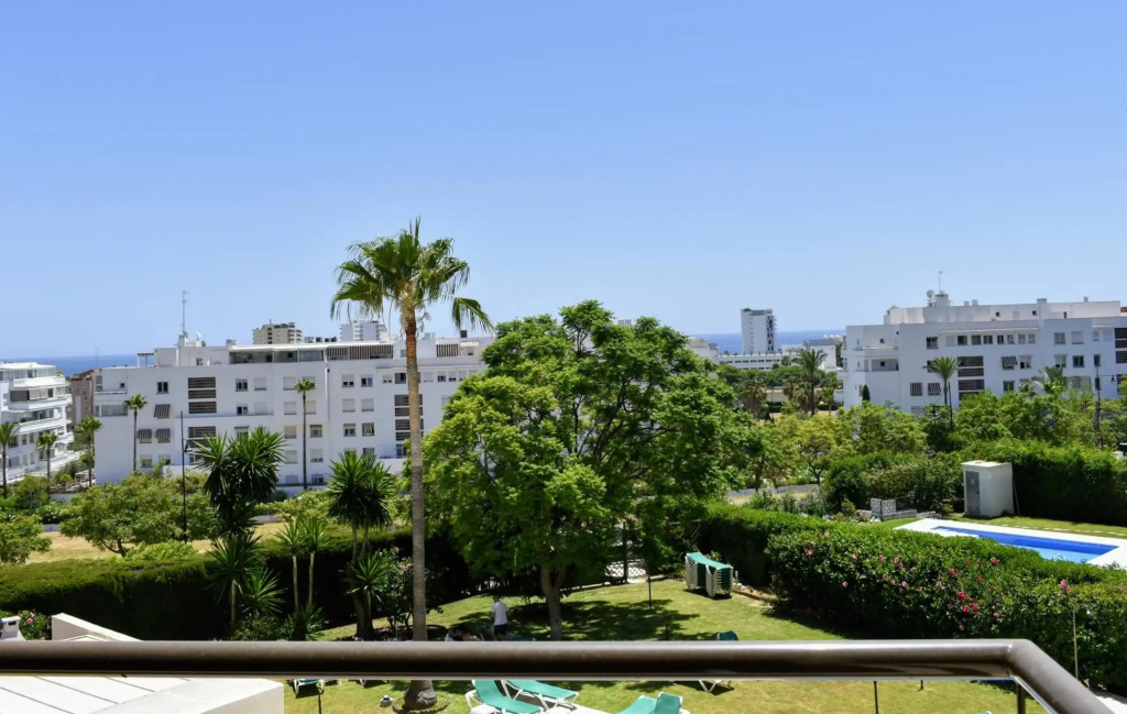 TORREMOLINOS Deluxe Apartment