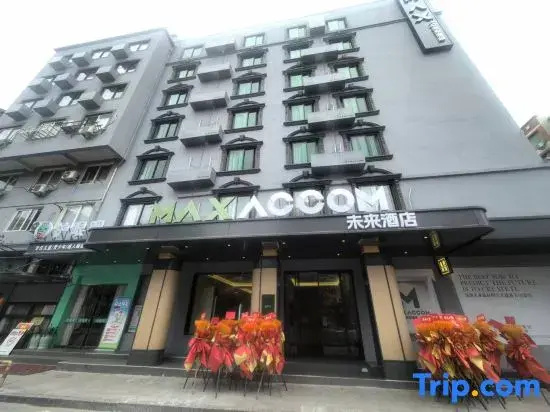MAXACCOM Future Hotel