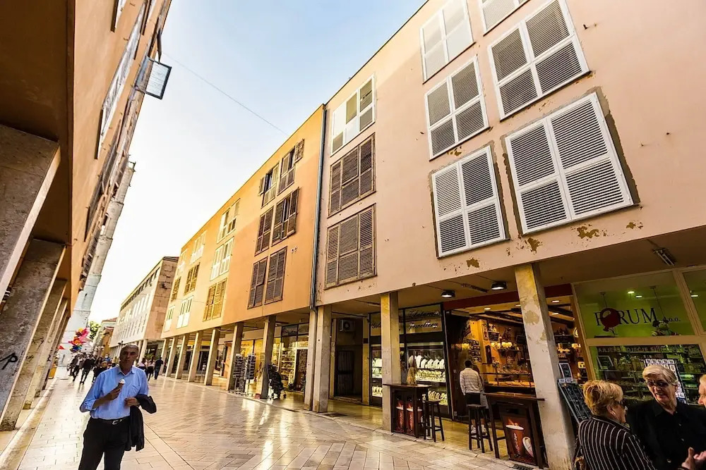 Downtown Zadar Stylish and Sophisticated Apartments