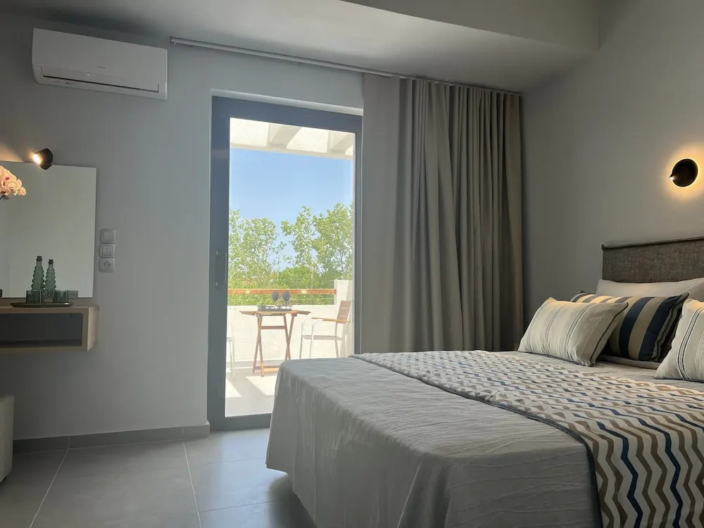 Κimiro Hotel Tsilivi