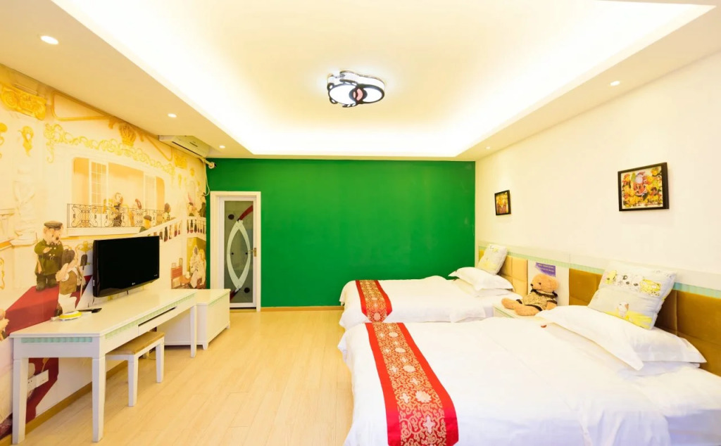 Mount Emei Teddy Bear Hotel玩具熊酒店