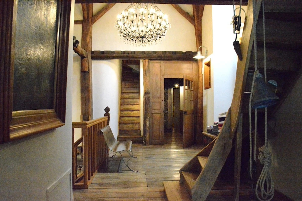 House Full of Charm & Comfort, Great Calm, Large Sauna, Large Hot Tub