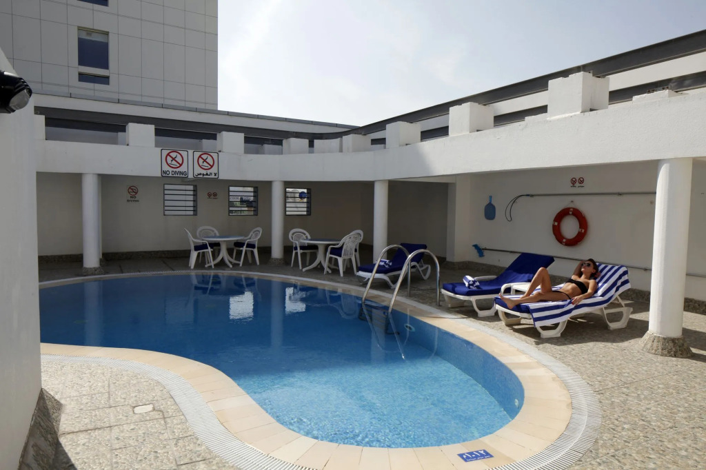 Avari Al Barsha Apartment Hotel