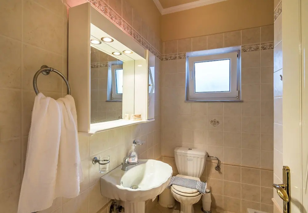 Villa Helen 200m from the beach in Tersanas BY APOKORONAS-VILLAS