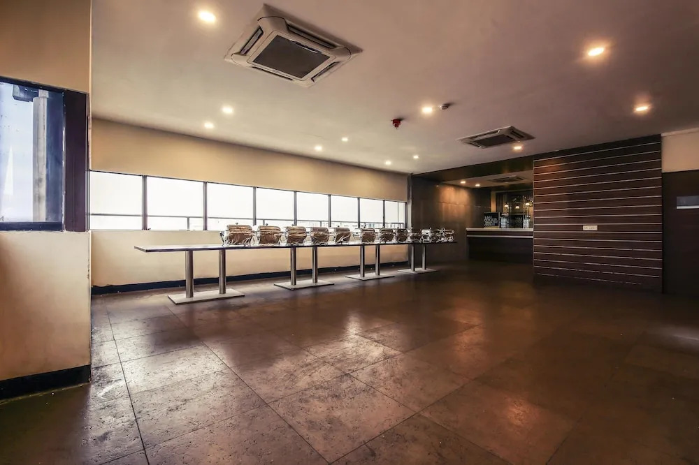Ebony Boutique Hotel