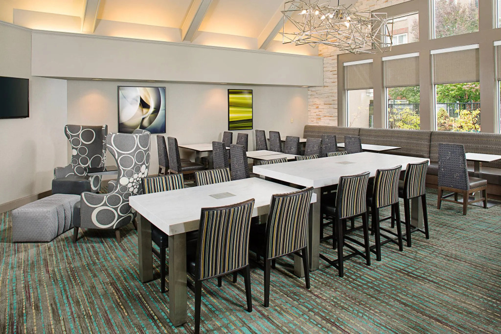 Residence Inn by Marriott Detroit Livonia