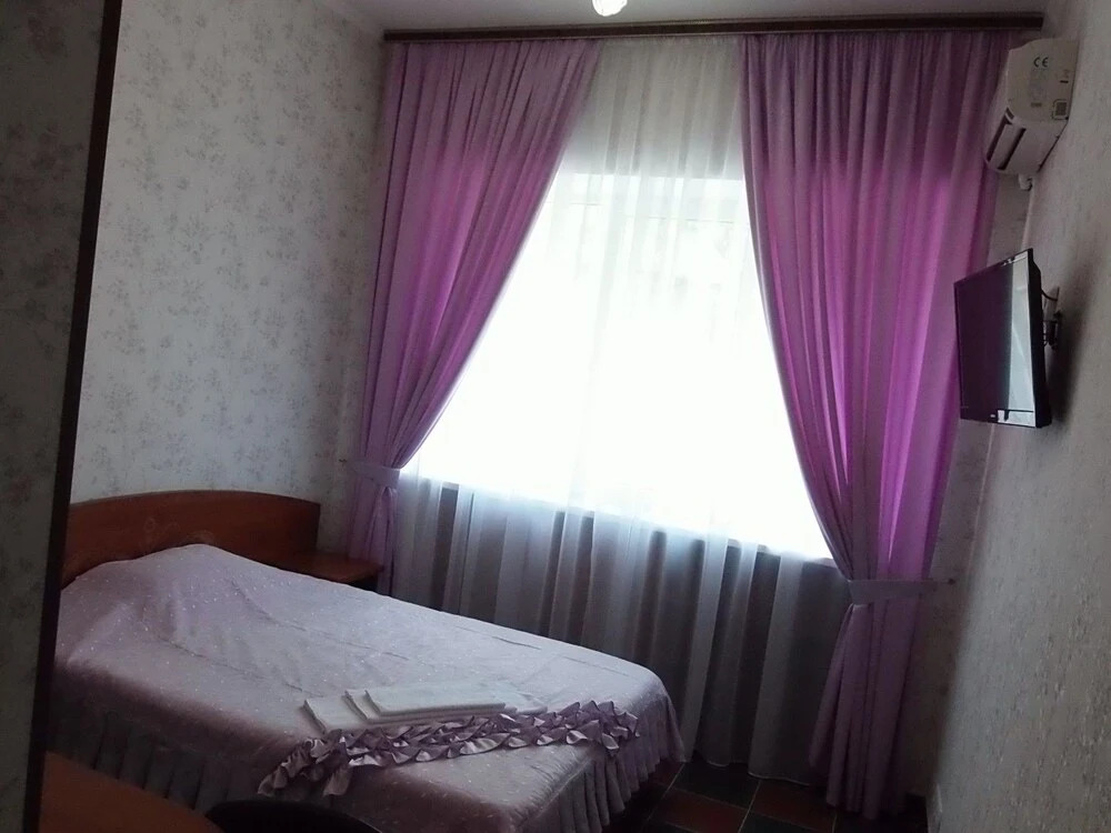 Elena Guest House