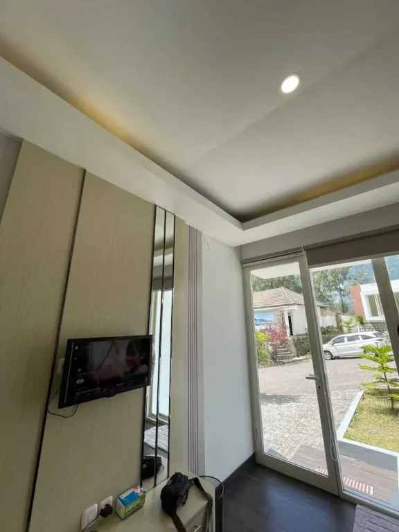 Orlando Hill Villa