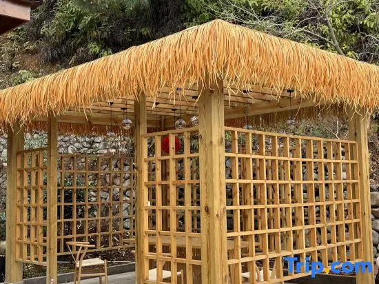 Tangzhaishan Hot Spring International Hotel