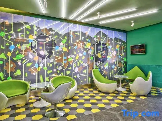 Zhenjiang Ibis Hotel