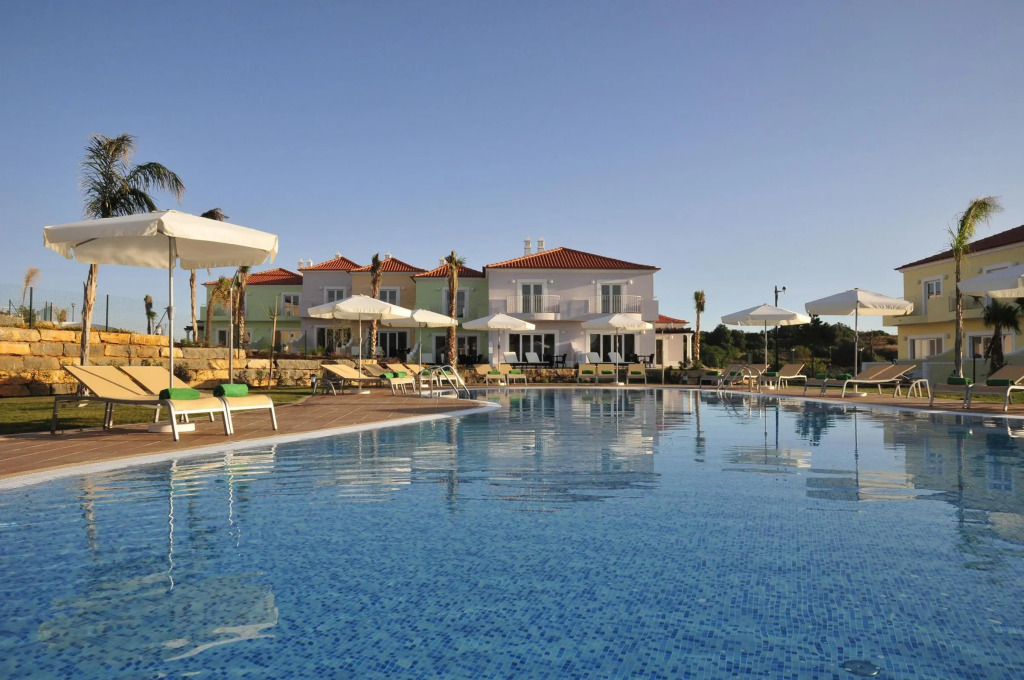 Eden Villas & Apartments