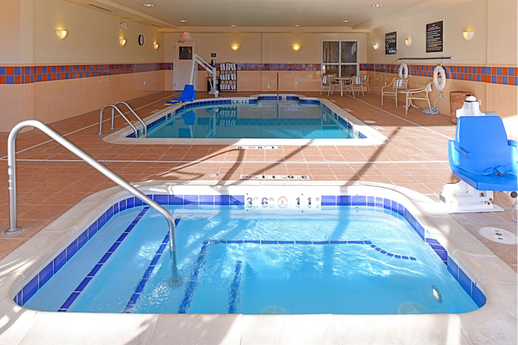 Newly Renovated-Hampton Inn & Suites Casper