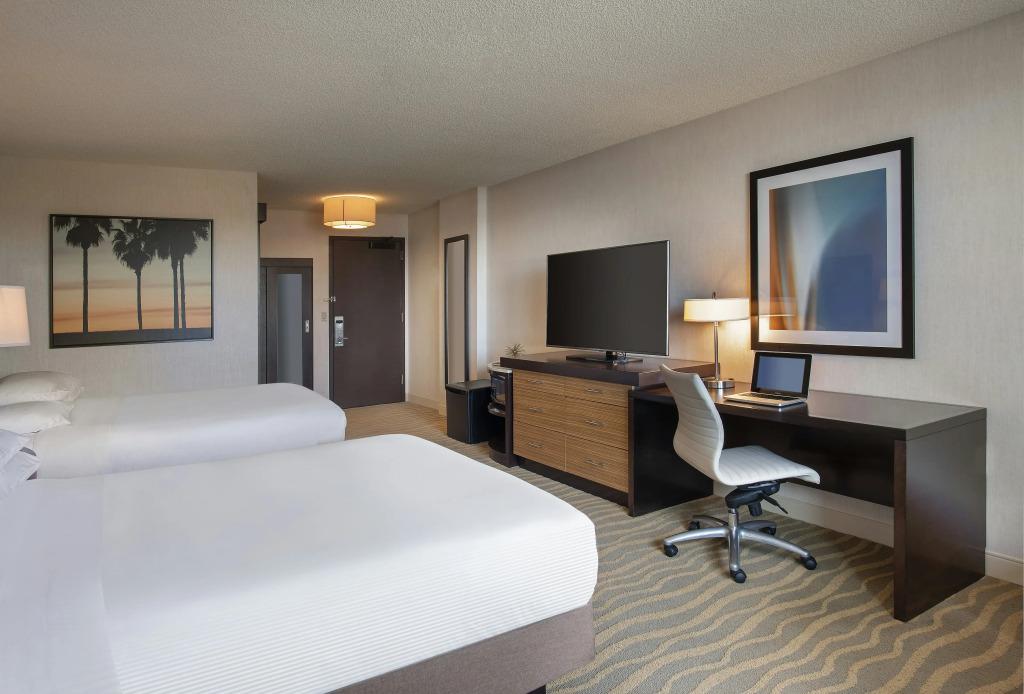 DoubleTree by Hilton San Diego-Mission Valley
