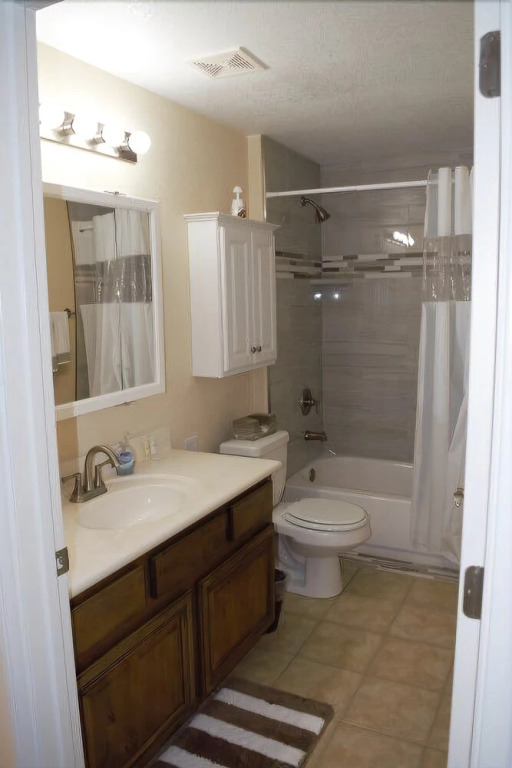 Sally Paskvan 2 Bedroom Condo