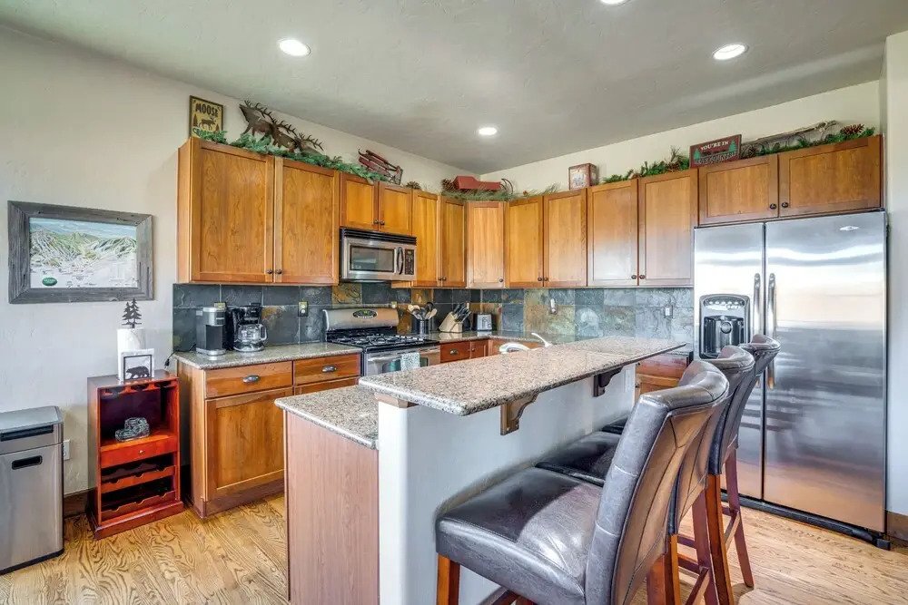 Mtn Views & Private Hot Tub: Granby Group Getaway!