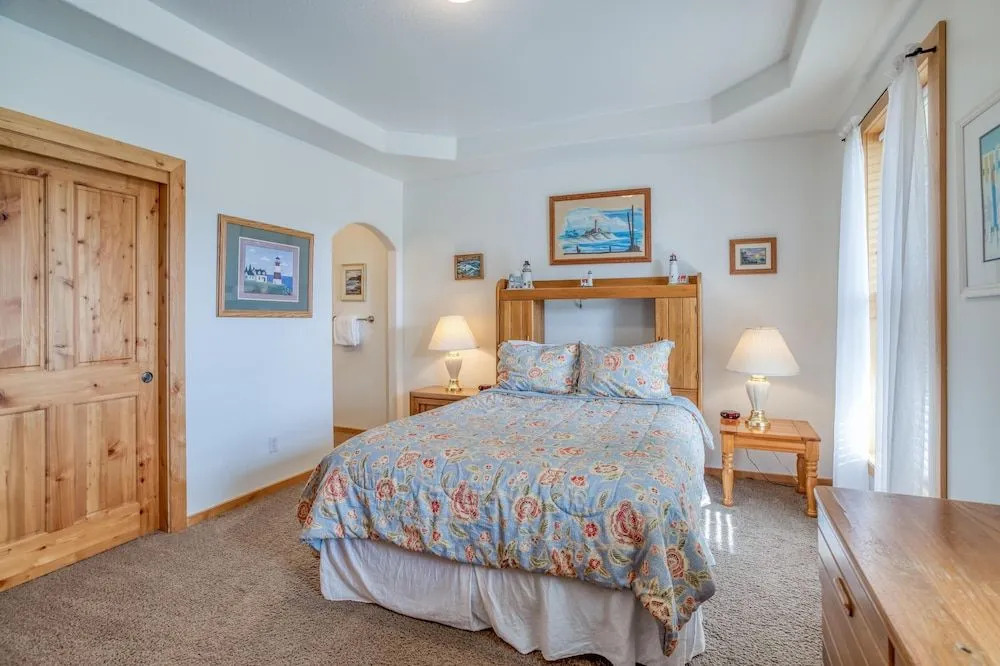 Twin Rocks Hideaway