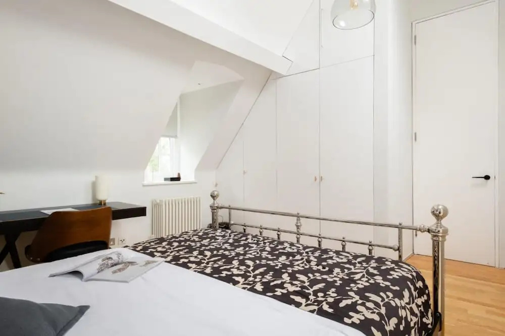 The Wandsworth Common - Bright & Modern 2BDR Flat overlooking the Park
