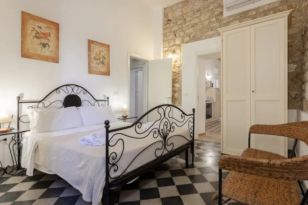 Salomone Apartments by Wonderful Italy - 8
