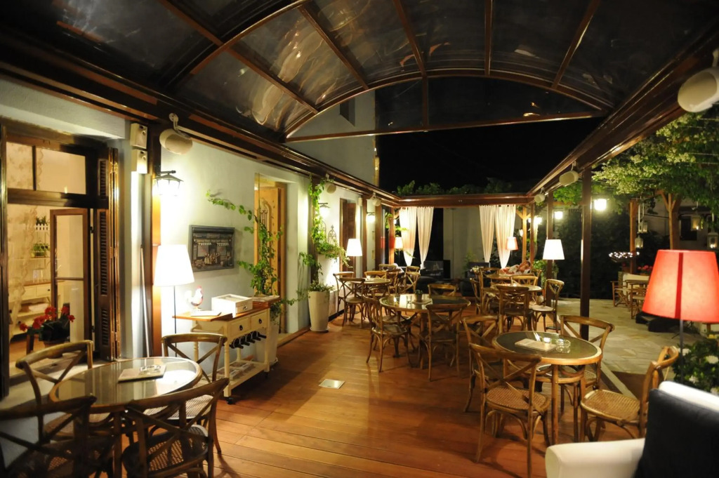 Boutique Hotel Kentrikon & Bungalows