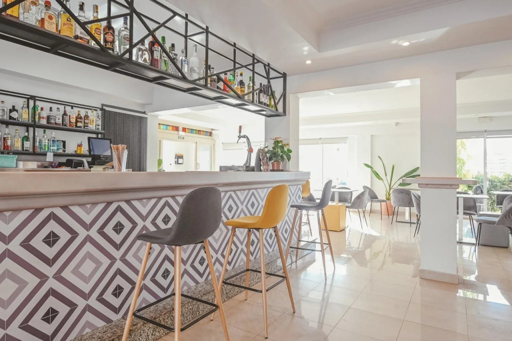 Hotel LLITERAS