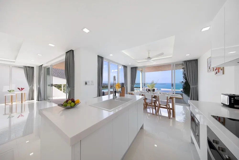 Villa Evelyn 4BR-Ocean Views
