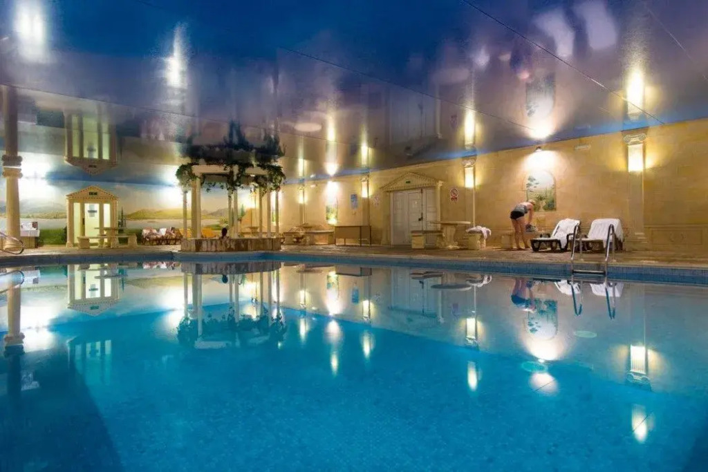 Cwrt Bleddyn Hotel & Spa