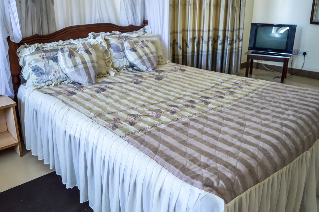Platinum Hotel