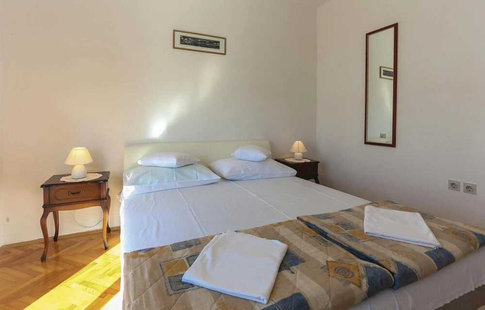 Stunning Home in Stanici With Wifi and 3 Bedrooms