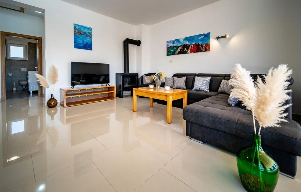 Amazing Home In Kampor