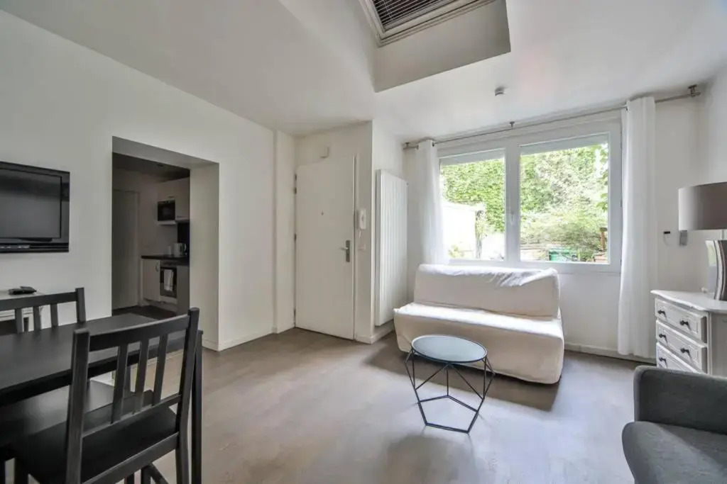 Studio 4p Calme/Full Equipped/Charonne/Perelachese