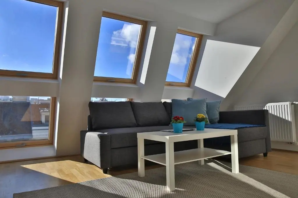 Celestial Living l T40