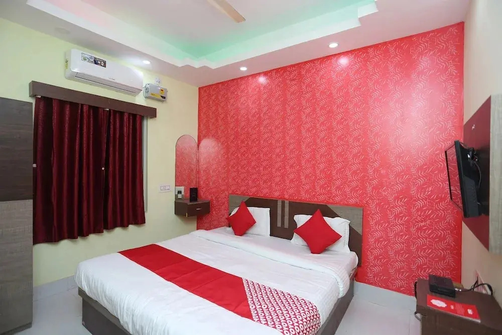 Hotel Savasi By OYO Rooms
