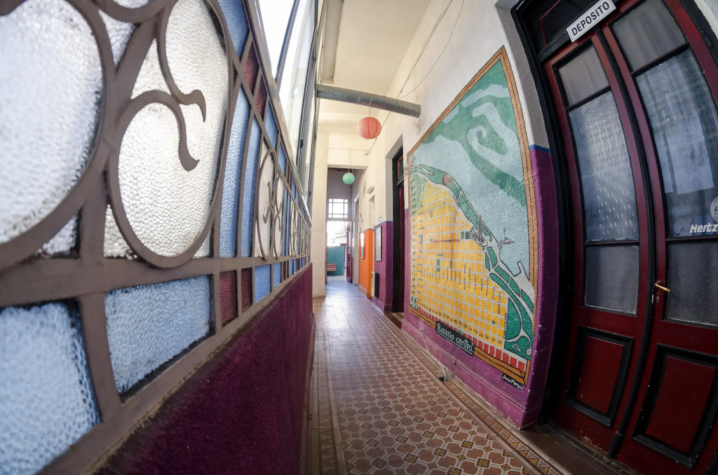 La Comunidad Hostel