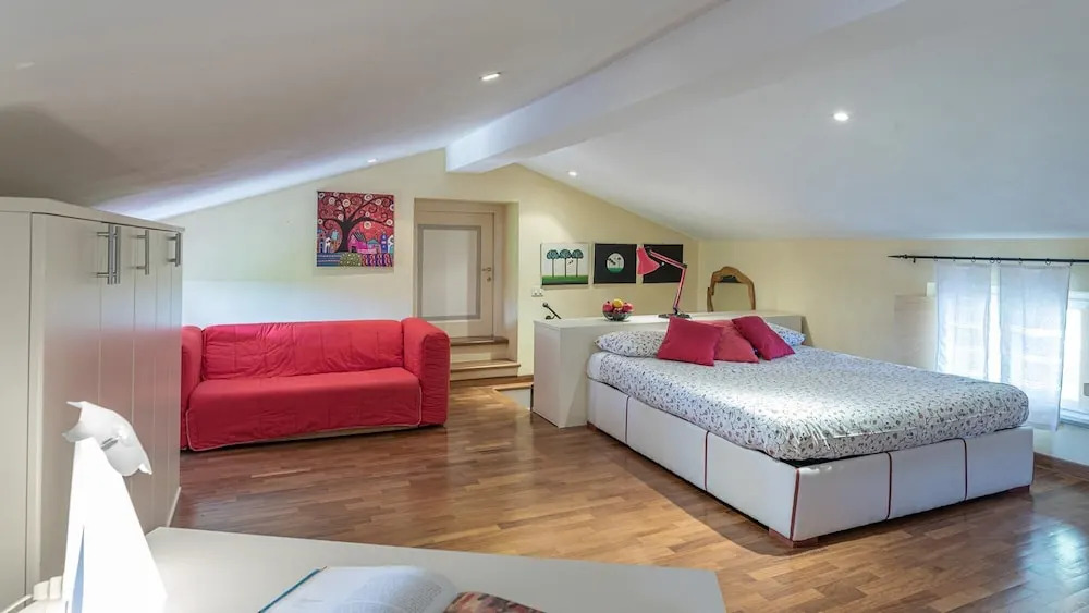 Casa Ciculino 8, Emma Villas