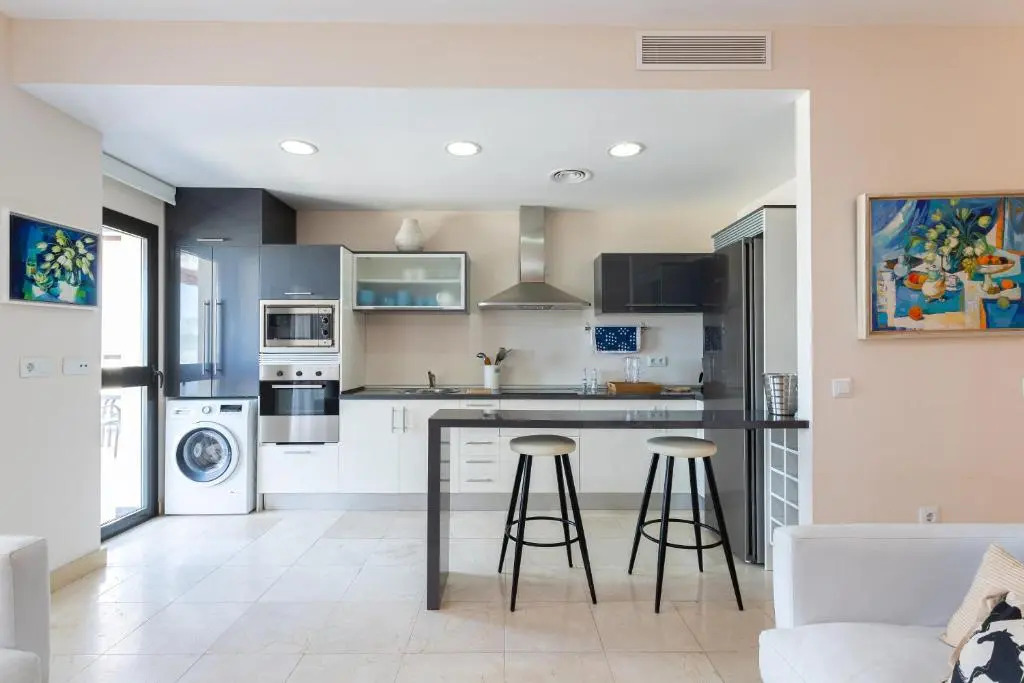 Hoyo 19 Luxury Apartment by GHR Rentals