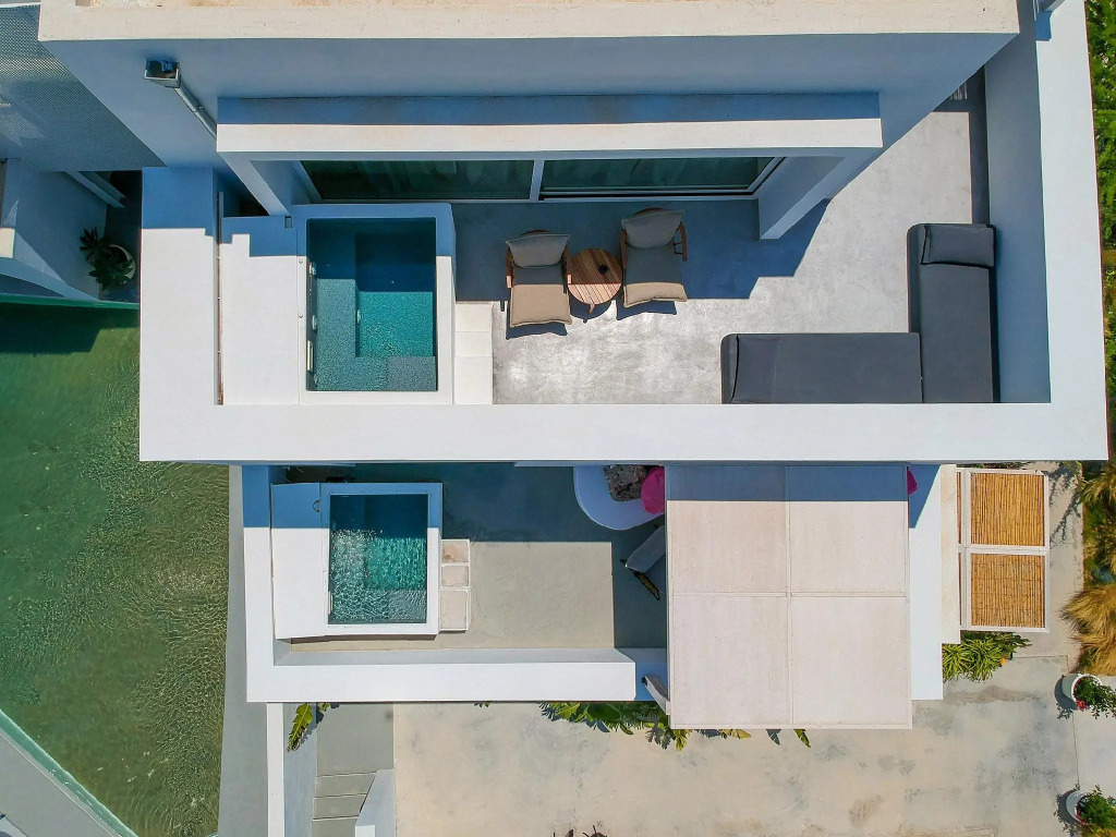 Kouros Exclusive Suites