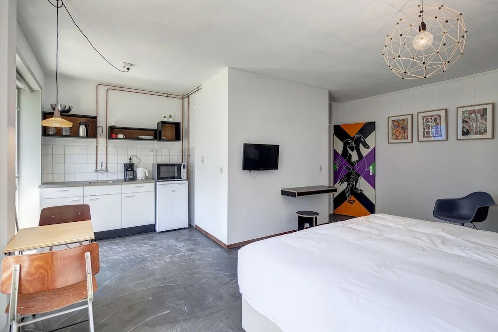 Apartment Hotel Zuid Oost Heesterveld BnB ZOH