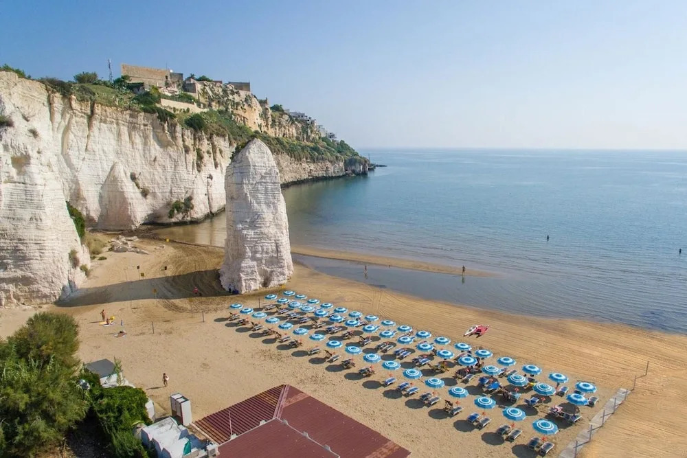 House With 2 Bedrooms in Vieste, With Pool Access, Furnished Terrace a