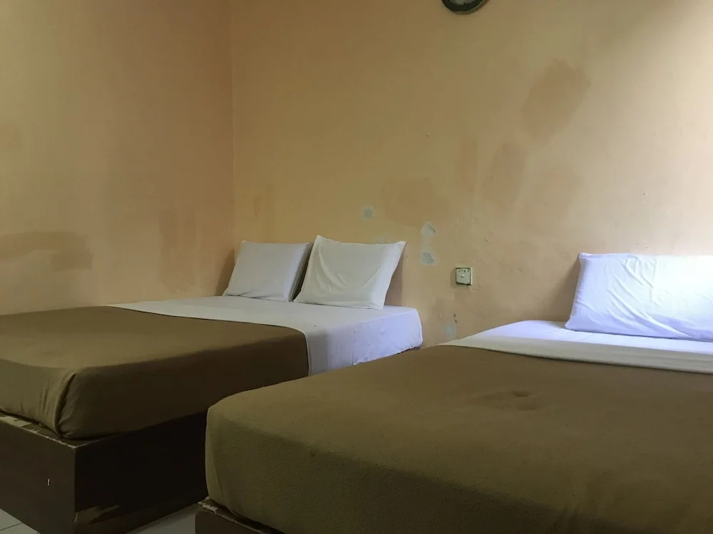 Spot On 89927 Villa Hotel