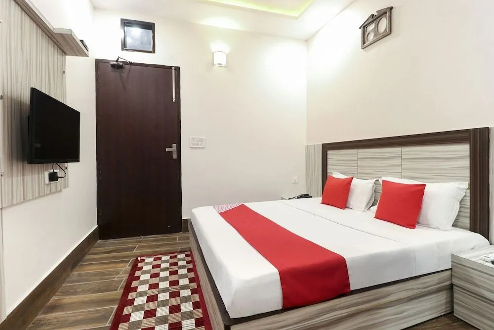 Oyo 45965 Hotel Krishnam