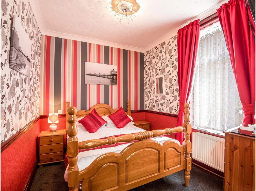 Valdene Hotel