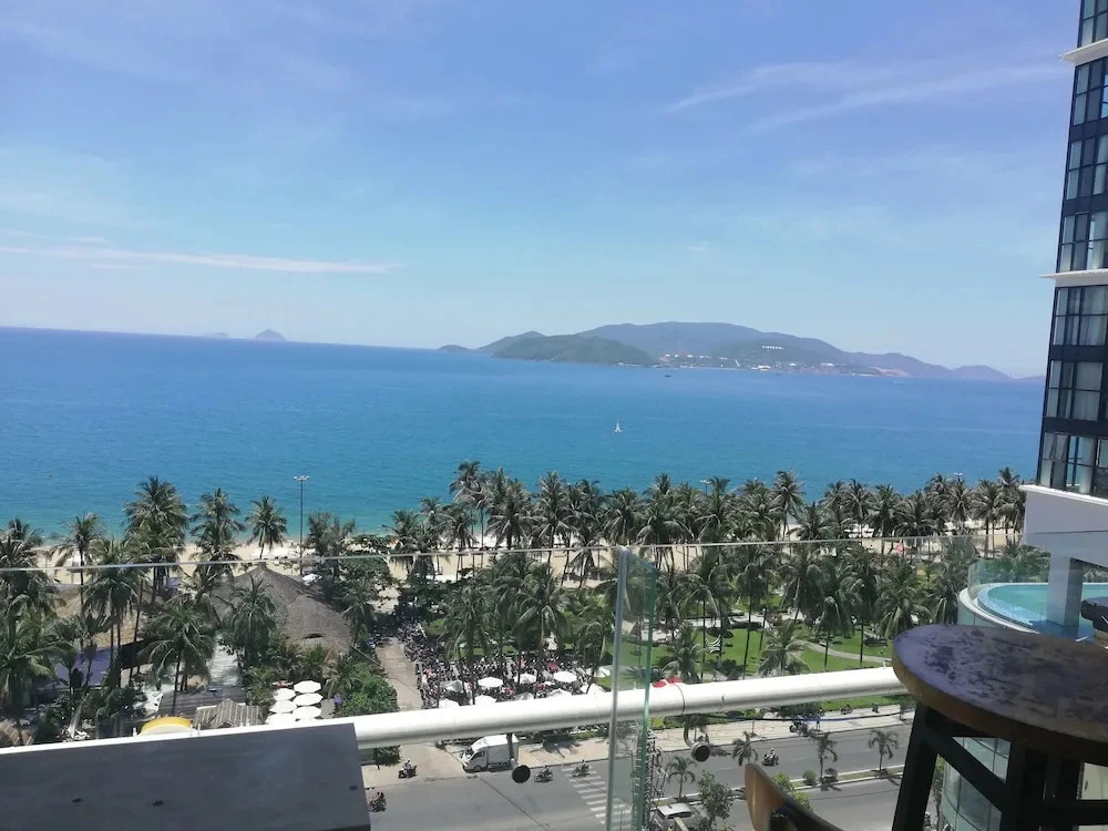 Hon Tam Sea and Sun Hotel