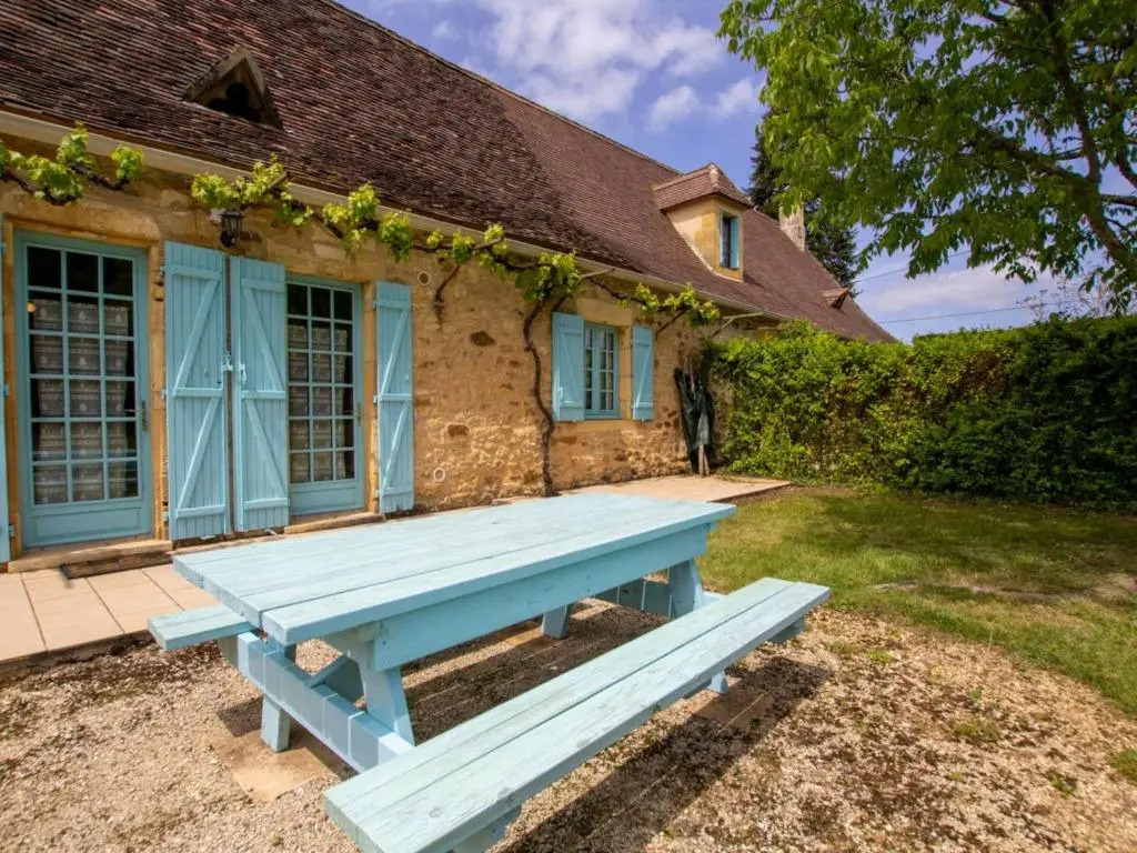 Maison avec jacuzzi partagé et jardin, proche Dordogne - FR-1-616-87