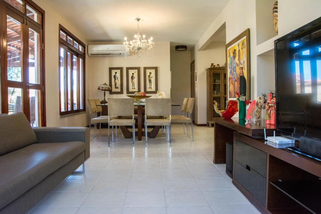 Luxuosa casa de 4 suites
